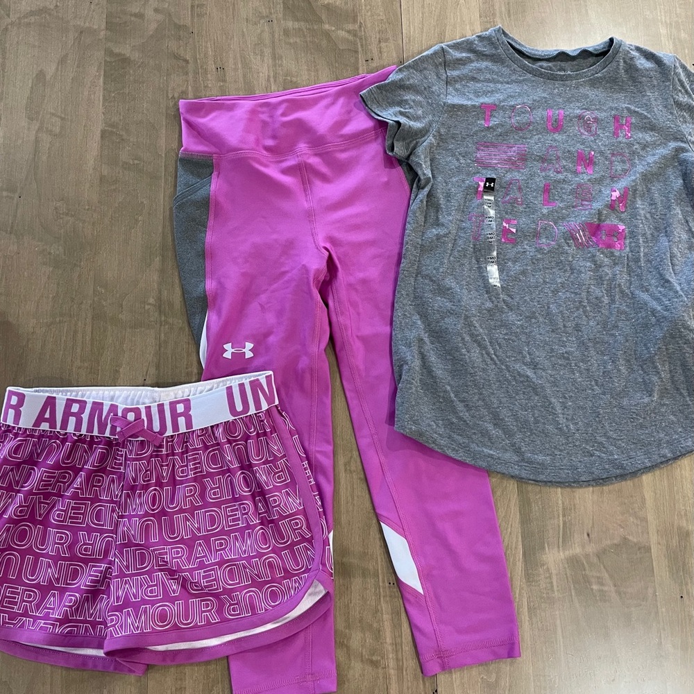 Under Armour Girls Medium NWT